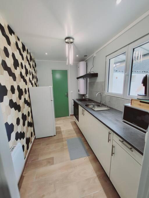 Family Flat Stade De France Airport Cdg Le Bourget "Appart'7" Pierrefitte-sur-Seine Exterior photo